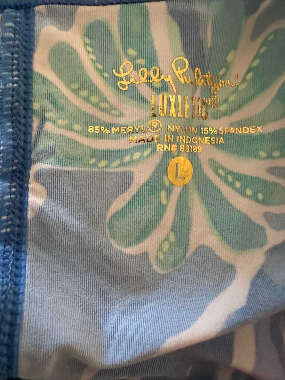 Lilly Pulitzer Long Sleeve Half-Zip Swim Top in Blue, Pink & Green Tropical - Picture 3 of 3